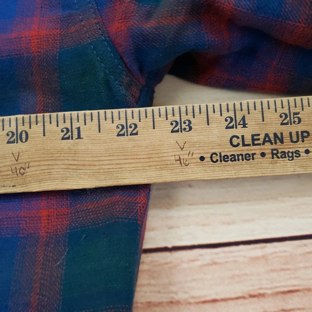 Wrangler Jacket Mens Medium Blue Red Plaid Hooded‎ Flannel Lined Warm Outdoor